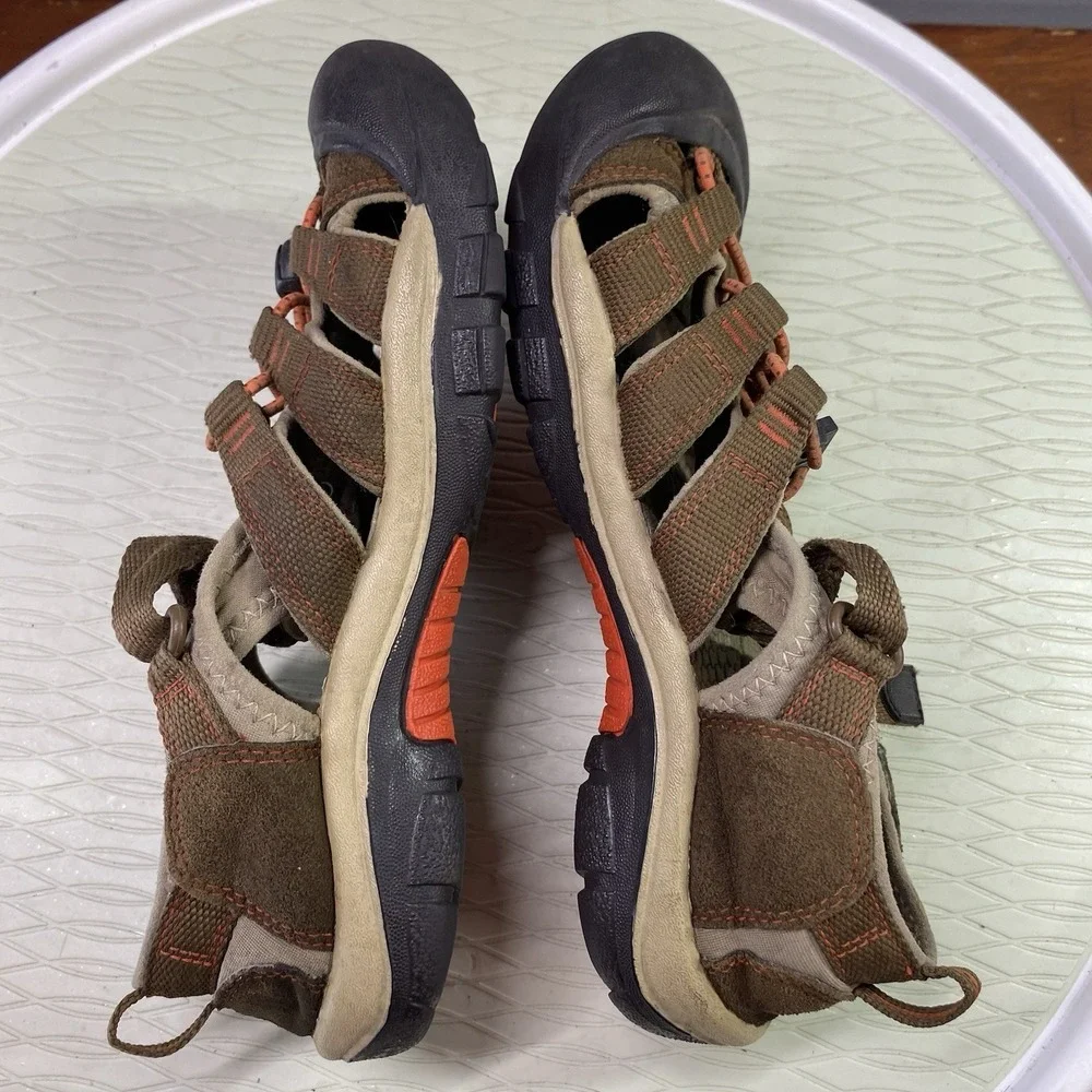 KEEN Water‎ Shoes Sandals H2O Kids Youth Size 5 Brown Orange Fabric